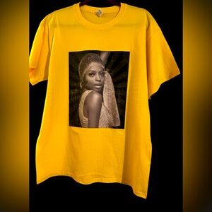 DIANA ROSS T-SHIRT. NWOT